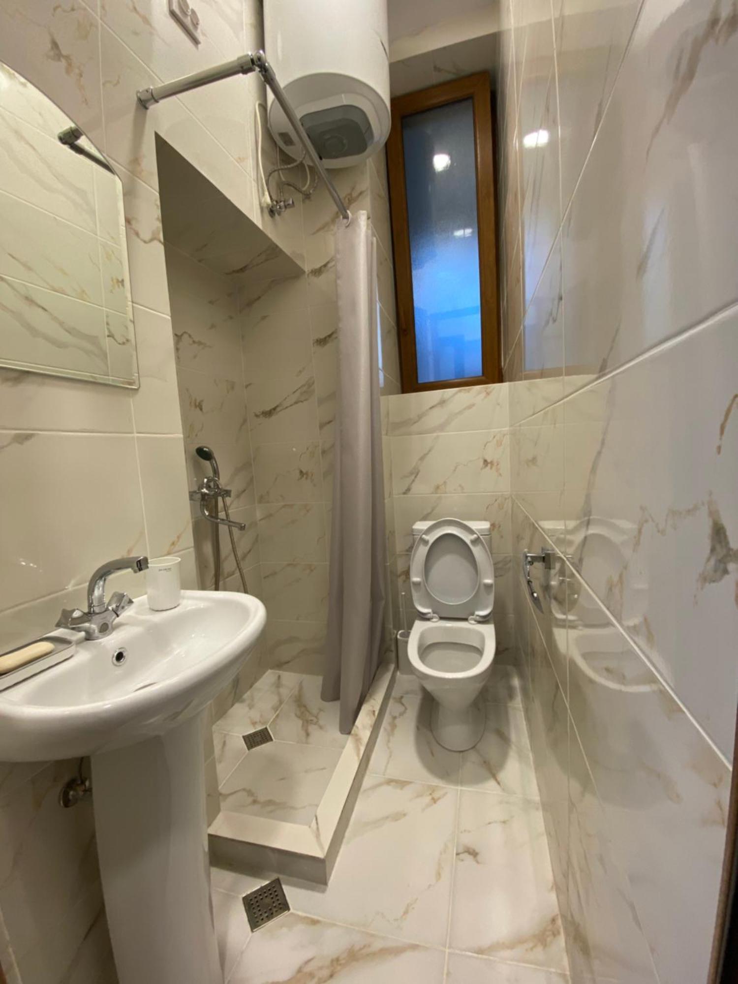Guest House Gml-2 تبليسي المظهر الخارجي الصورة