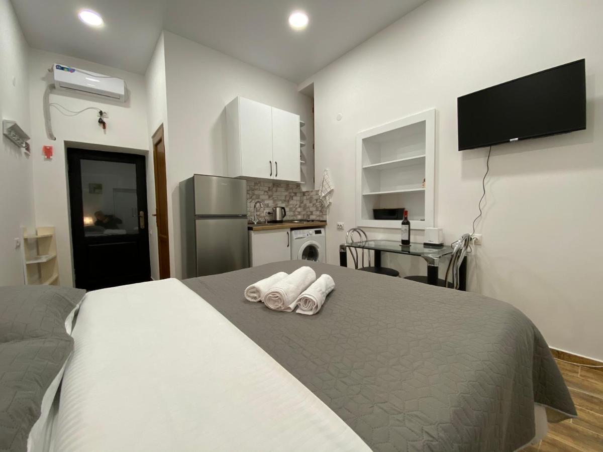 Guest House Gml-2 تبليسي المظهر الخارجي الصورة